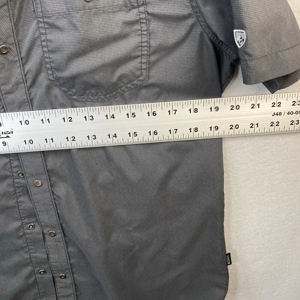 Kuhl Snap Close Shirt Womens Small Grey Short Sleeve Pockets Small Run In Fabric - Picture 6 of 12